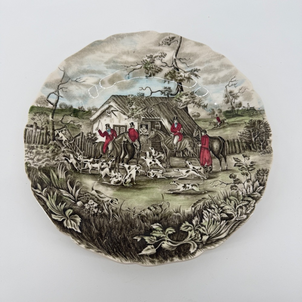 Johnson Bros Dinner Plate 10" Multicolor Hunting Scene Ironstone Tally Ho
